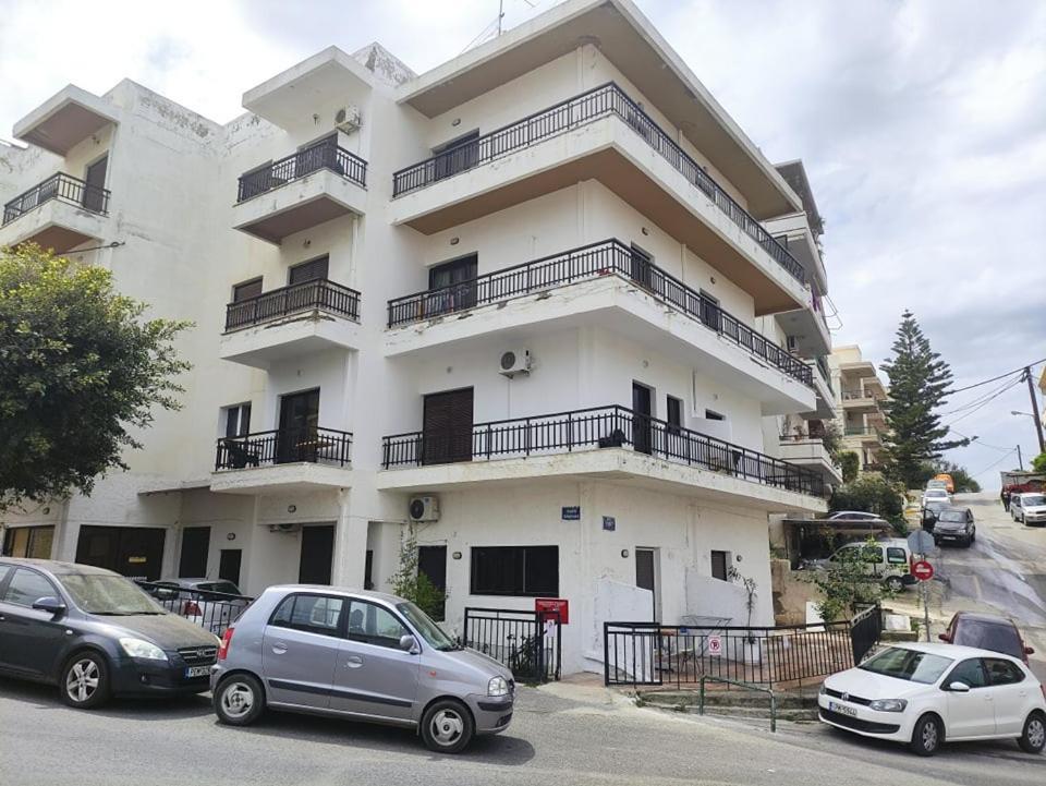 Amalthia Hotel Apartments Rethymno Exteriör bild