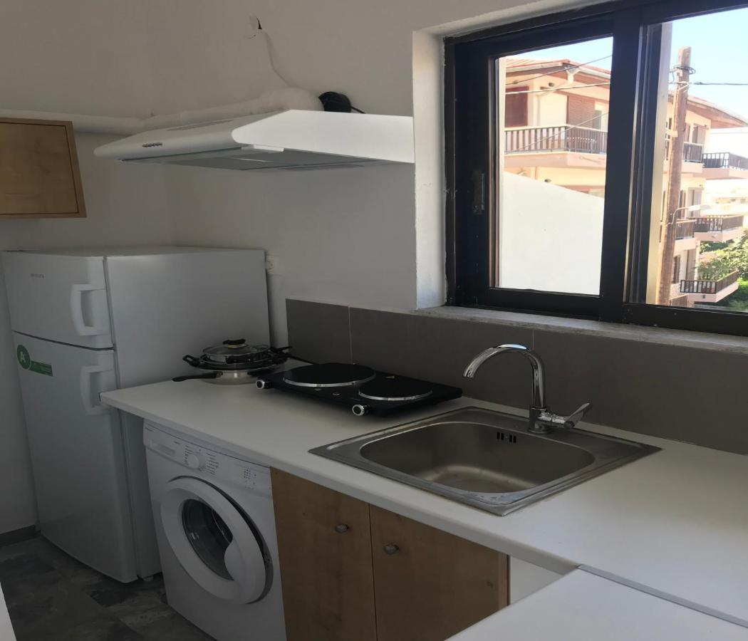 Amalthia Hotel Apartments Rethymno Exteriör bild
