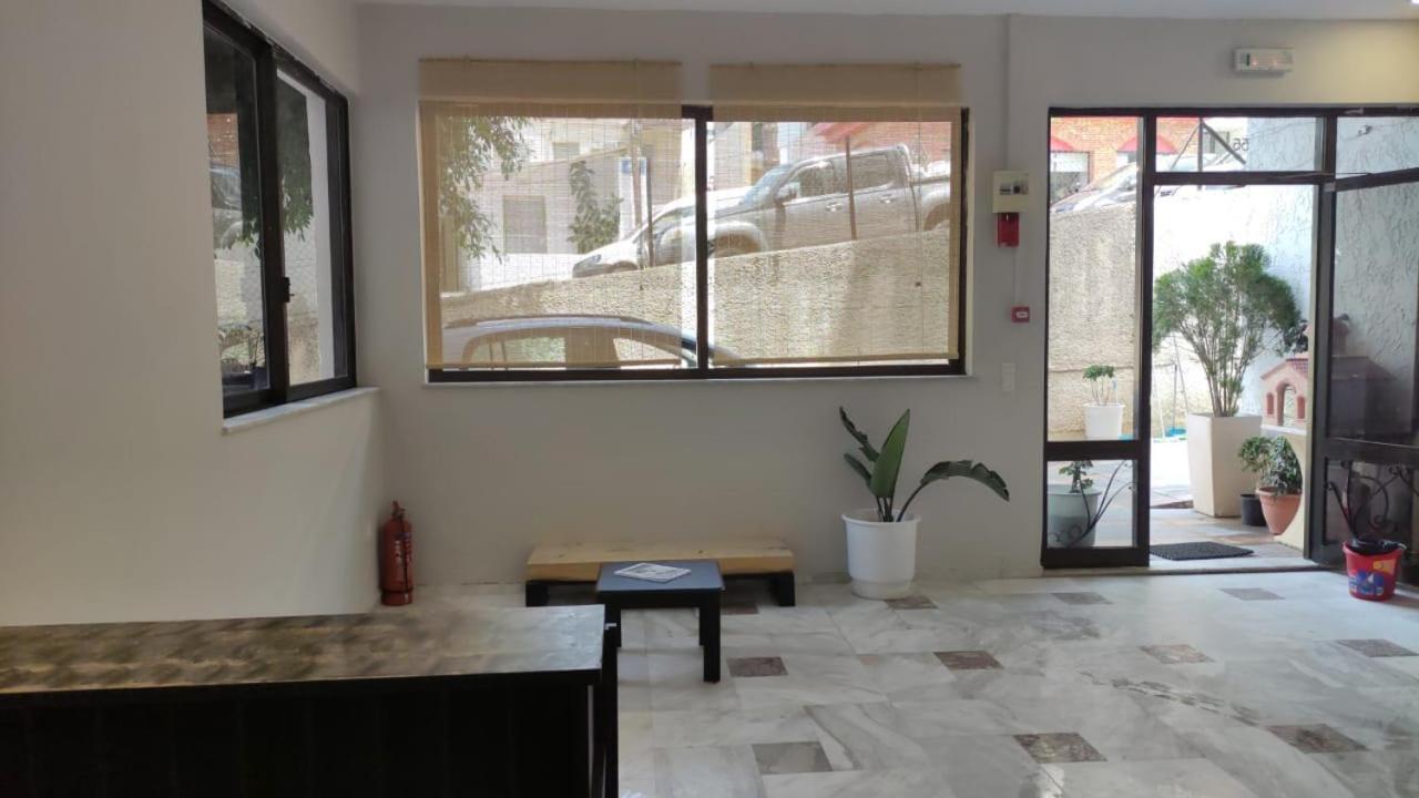 Amalthia Hotel Apartments Rethymno Exteriör bild