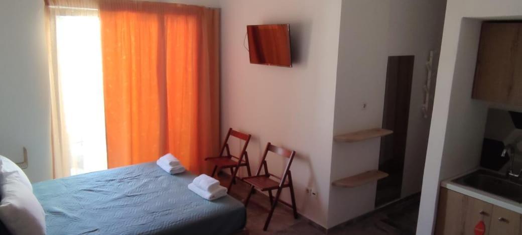 Amalthia Hotel Apartments Rethymno Exteriör bild